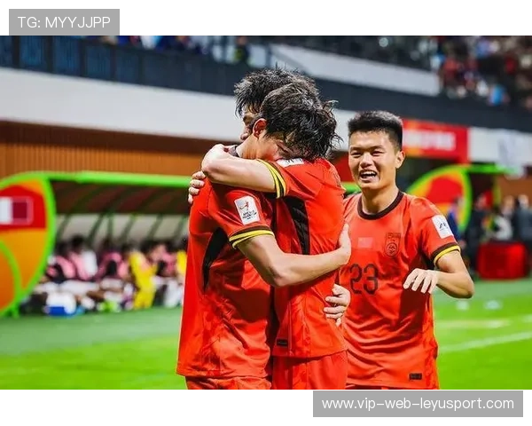 南非队防守端发力，成功晋级下一轮，南非球员